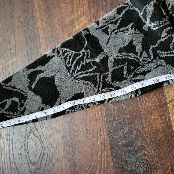 Outback Trading Company Horse Fleece - Picture 3 of 8